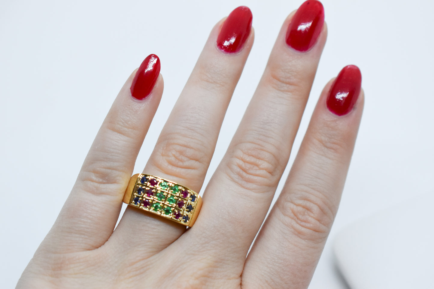 Vintage 14k Yellow Gold Emerald Sapphire and Ruby Ring Size 7 1/4