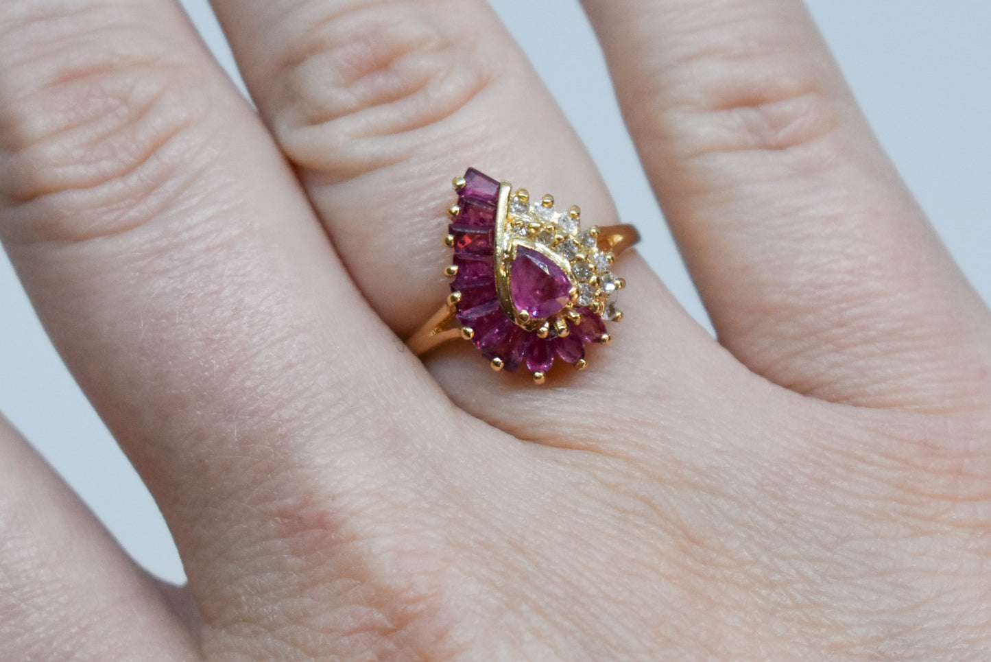 Vintage 14k Yellow Gold Ruby & Diamond Cluster Ring Size 6