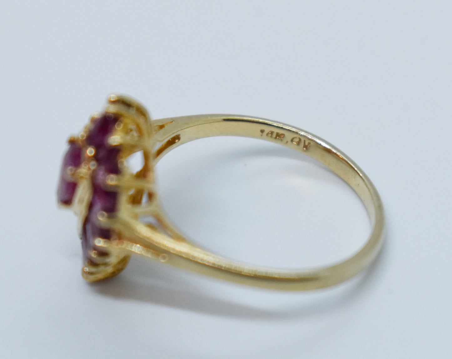 Vintage 14k Yellow Gold Ruby & Diamond Cluster Ring Size 6